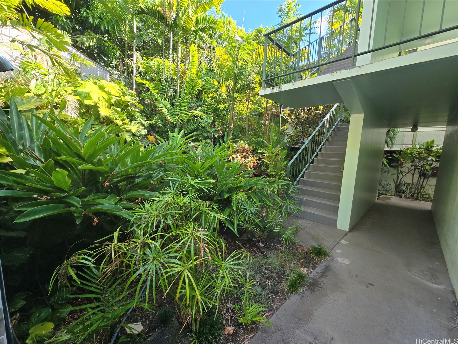 Diamond Head Plaza condo # 105, Honolulu, Hawaii - photo 6 of 7