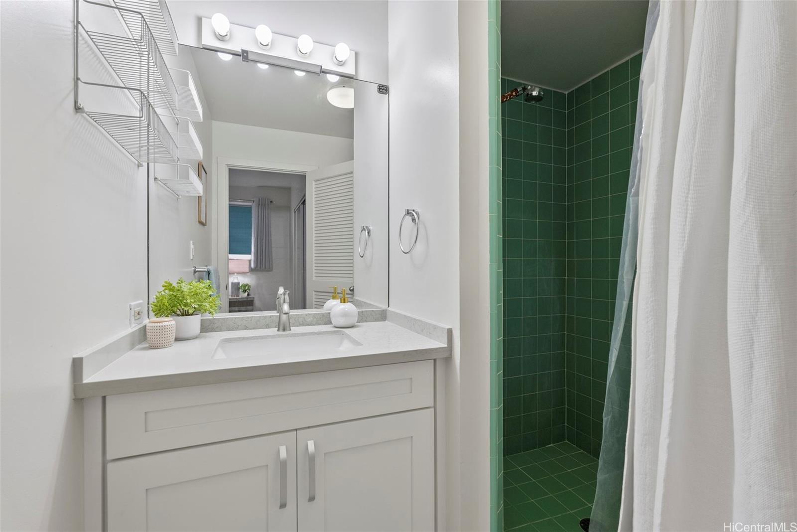 Diamond Head Plaza condo # 203, Honolulu, Hawaii - photo 10 of 19