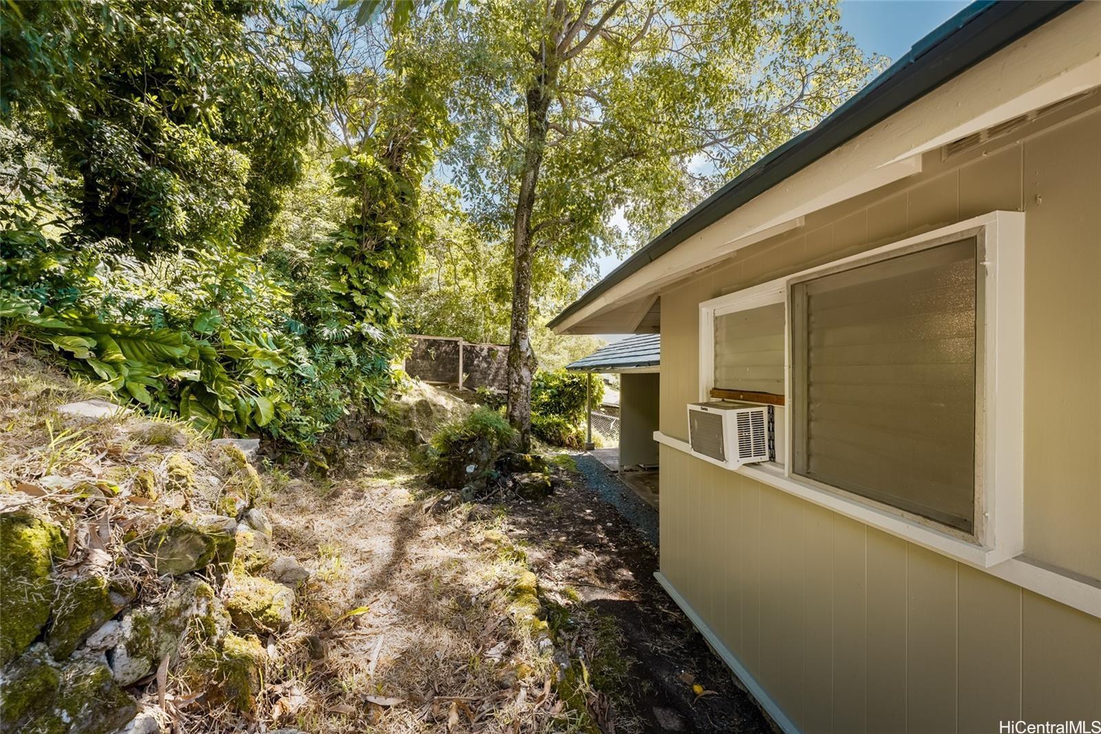 3063  Woolsey Place Manoa Area, Honolulu home - photo 18 of 22