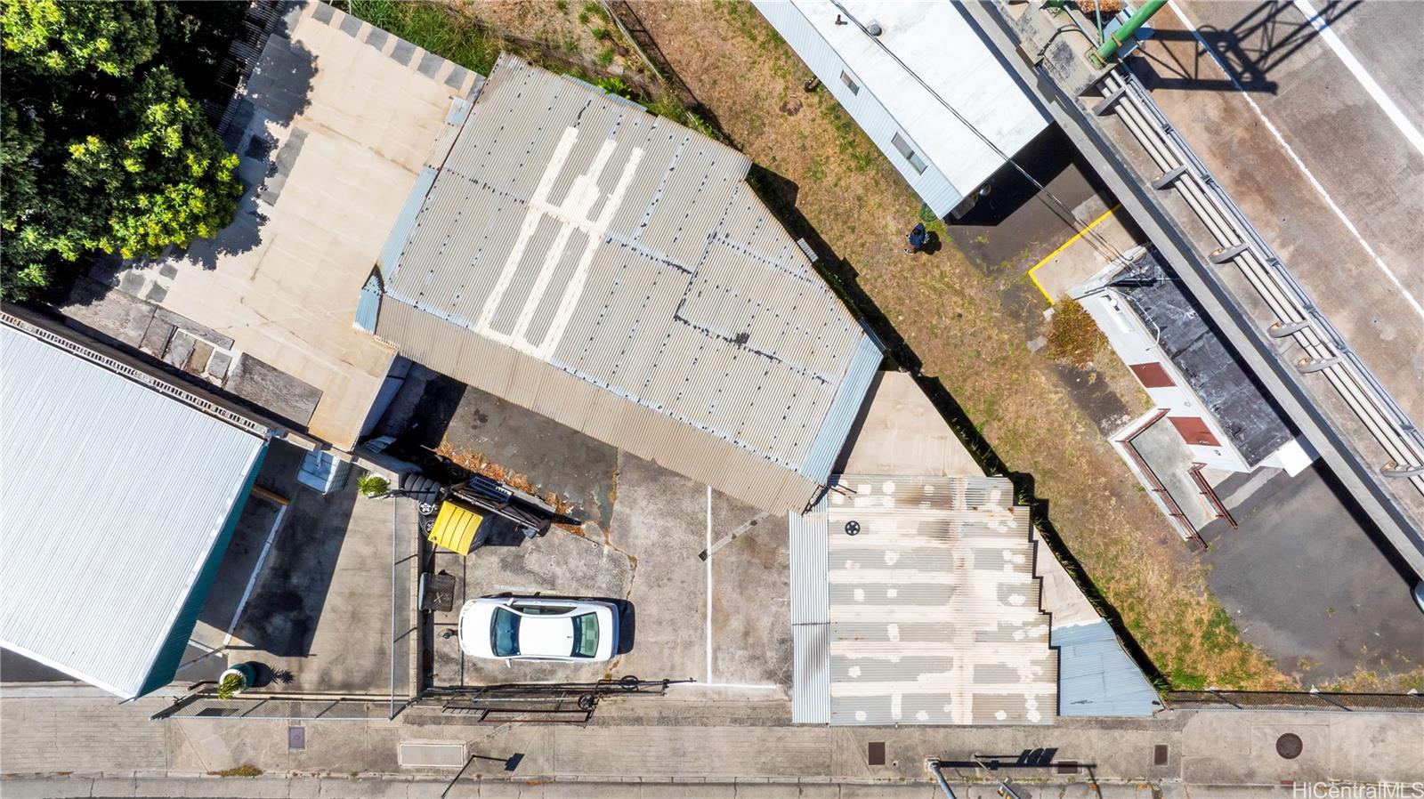 3065 Kapiolani Blvd Honolulu Oahu commercial real estate photo2 of 9