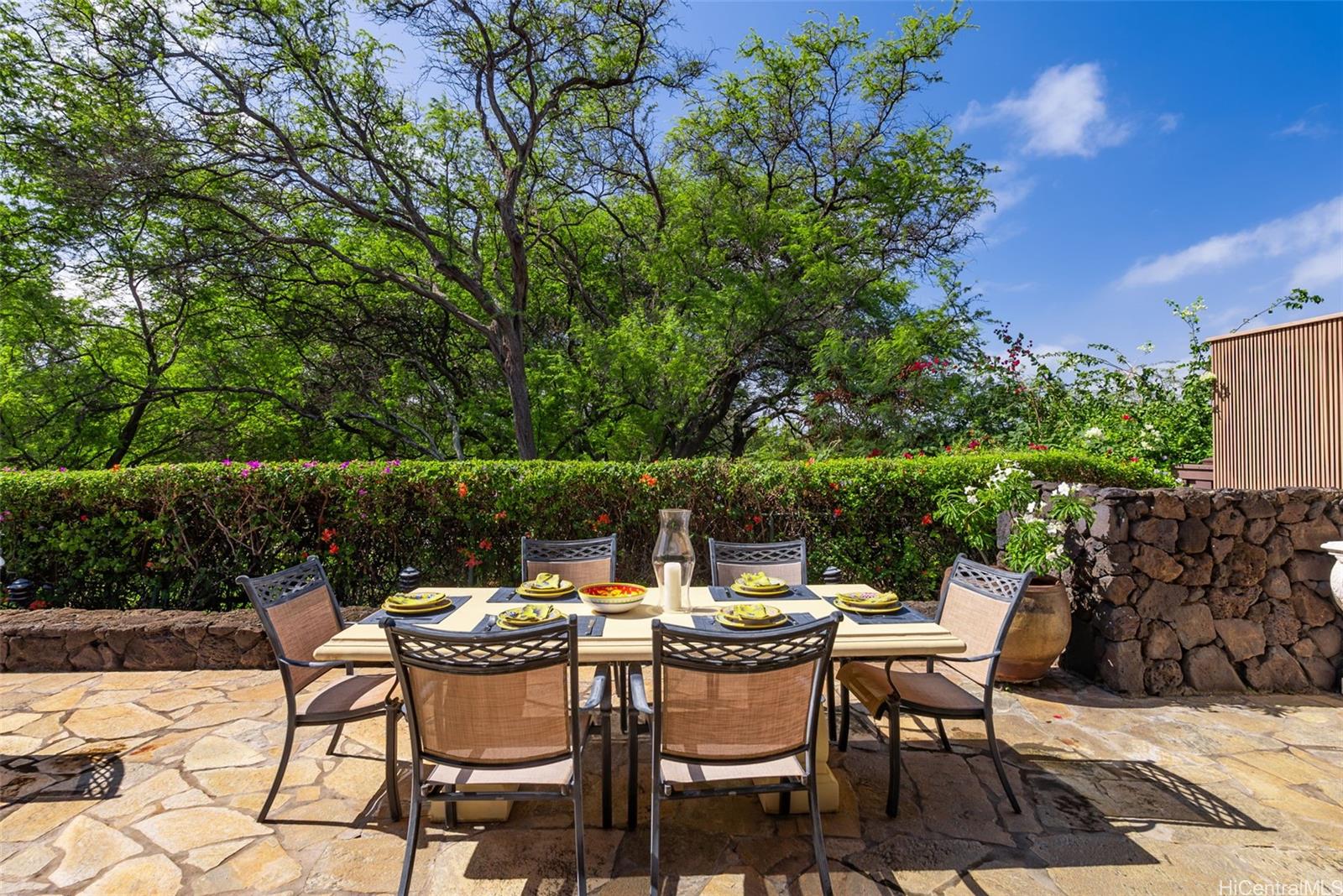 3071  La Pietra Circle Diamond Head, Diamond Head home - photo 2 of 23