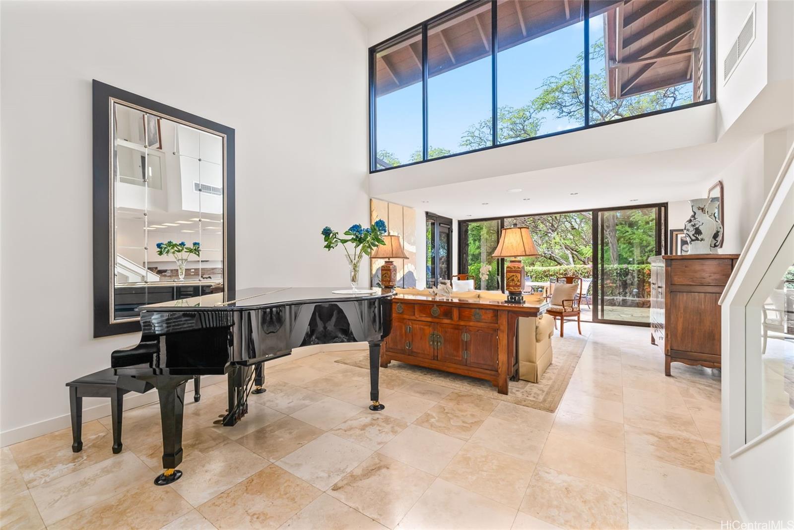 3071  La Pietra Circle Diamond Head, Diamond Head home - photo 10 of 23