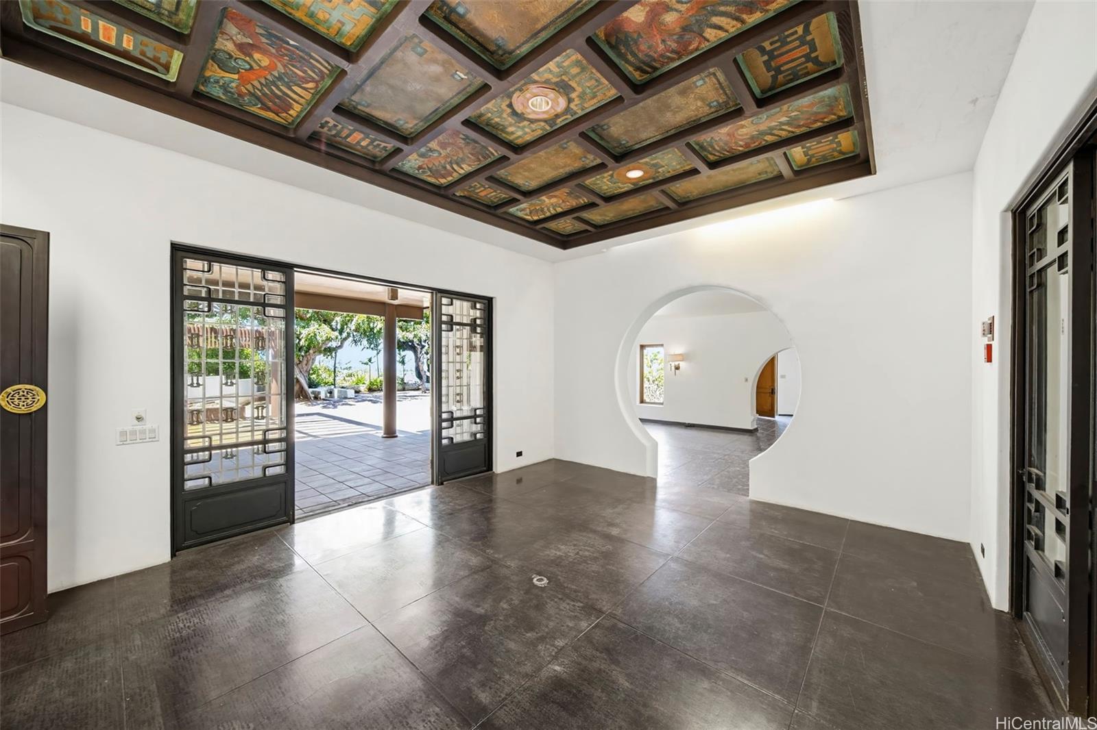 3073  Noela Drive Diamond Head, Diamond Head home - photo 7 of 25