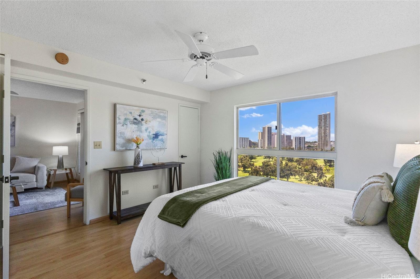 Country Club Village 5 condo # 1102, Honolulu, Hawaii - photo 12 of 25