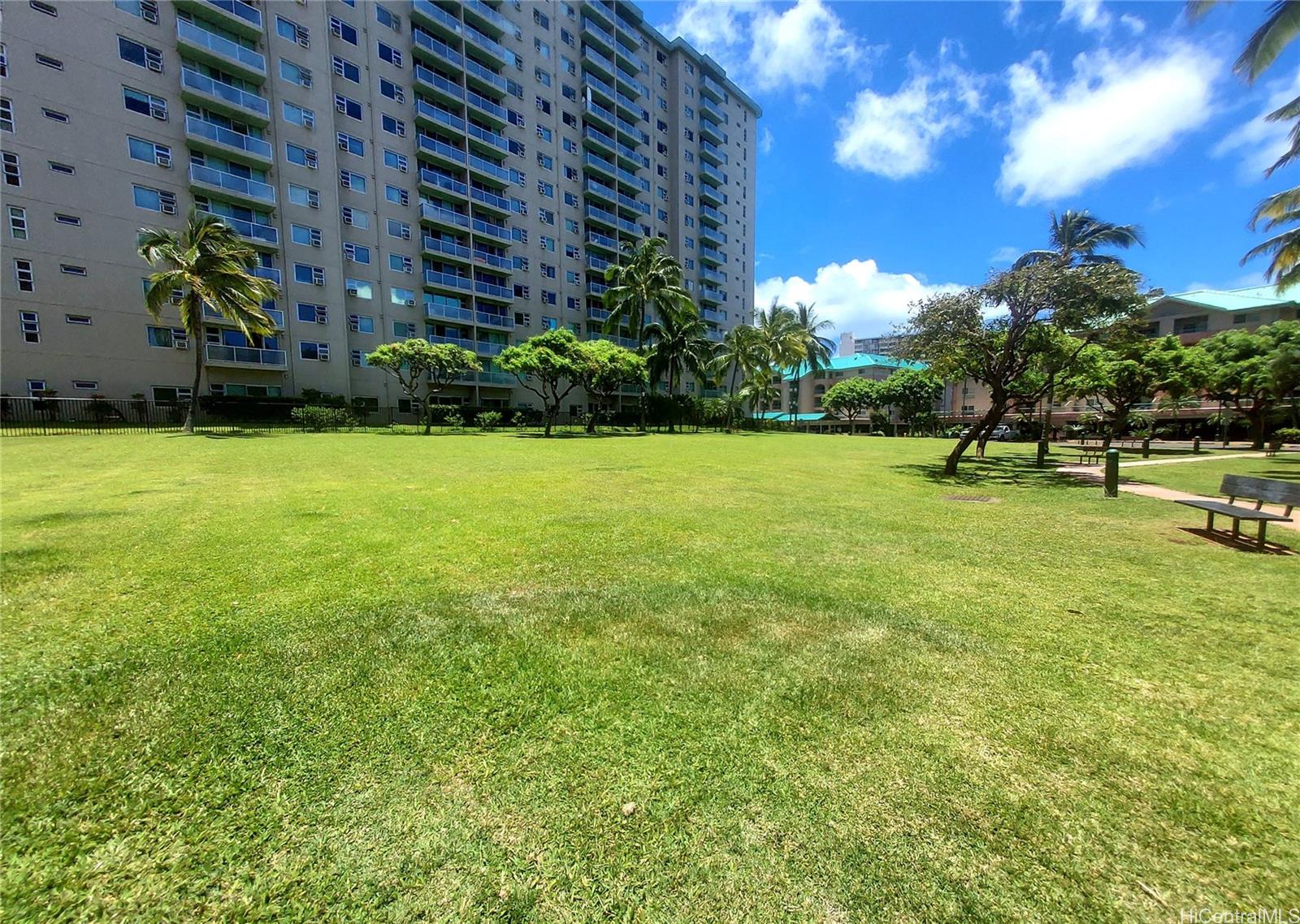 Country Club Village 5 condo # 1504, Honolulu, Hawaii - photo 22 of 22