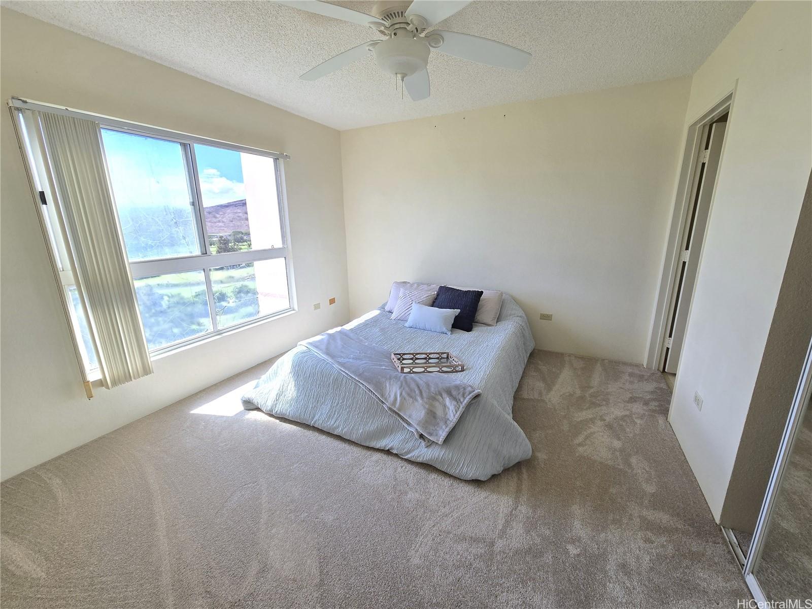 Country Club Village 5 condo # 1504, Honolulu, Hawaii - photo 9 of 22