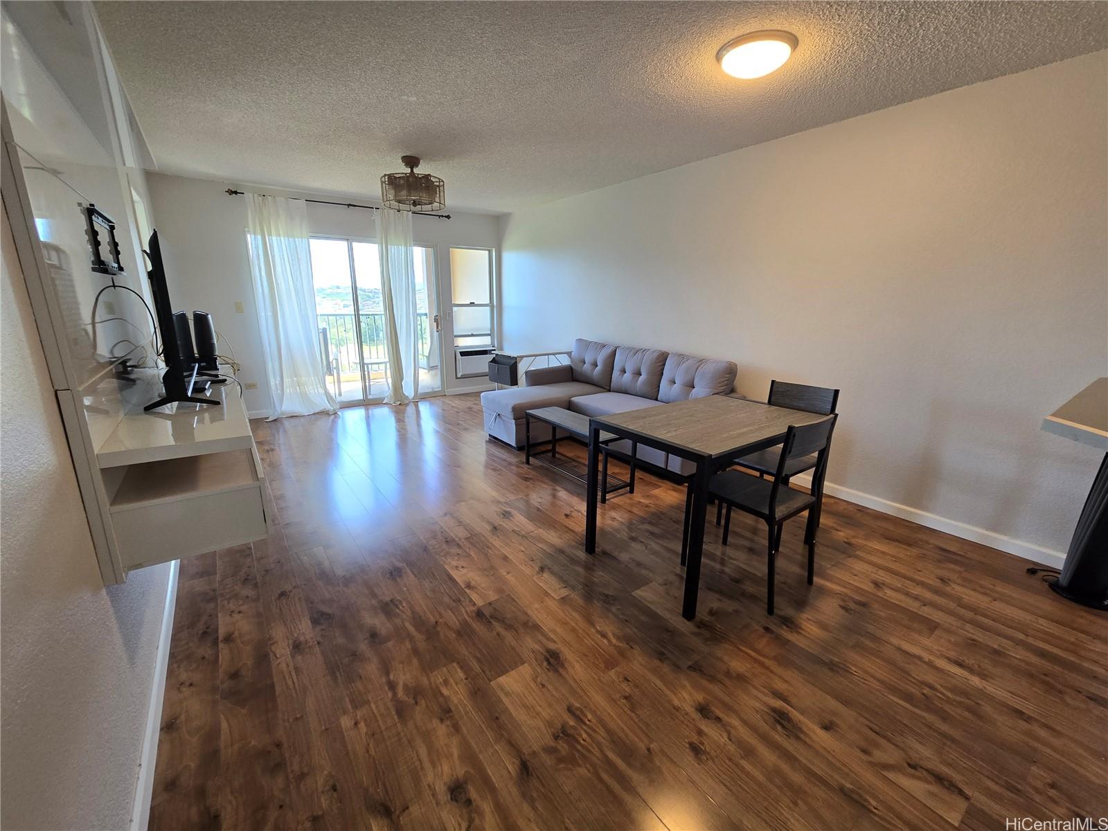 3075 Ala Poha Pl Honolulu - Rental - photo 3 of 18