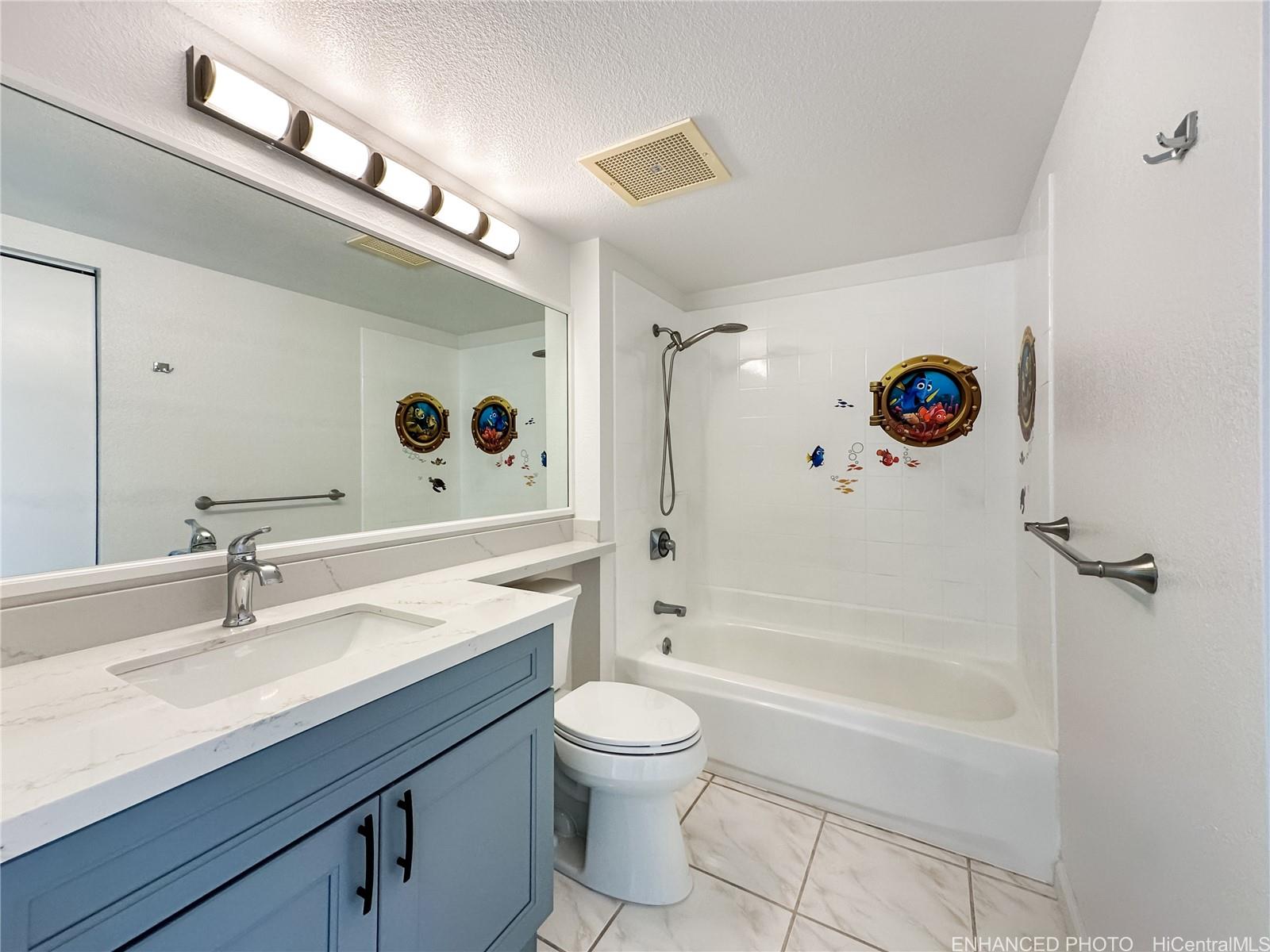 Country Club Village 5 condo # 1901, Honolulu, Hawaii - photo 16 of 24