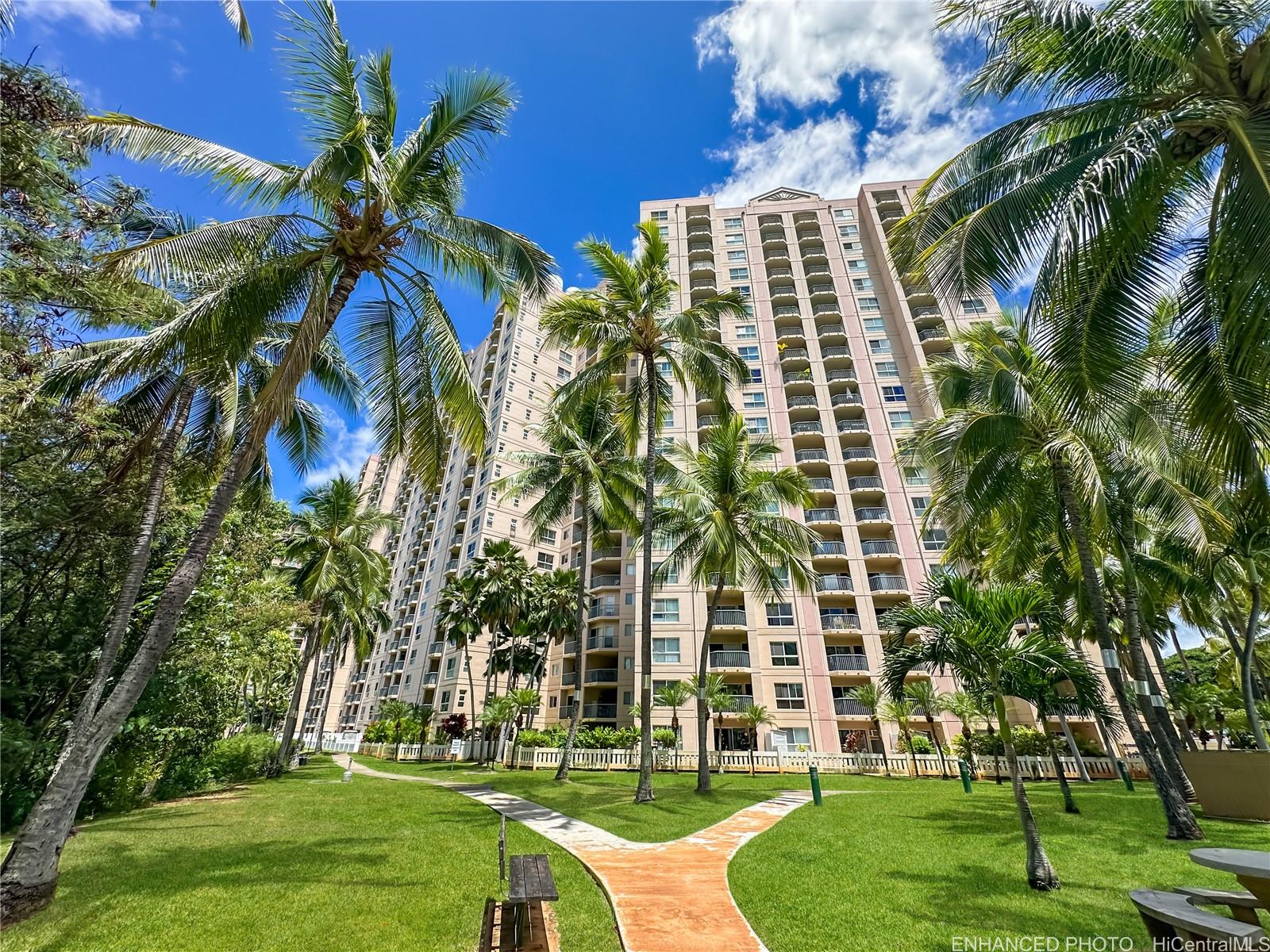 Country Club Village 5 condo # 1901, Honolulu, Hawaii - photo 23 of 24