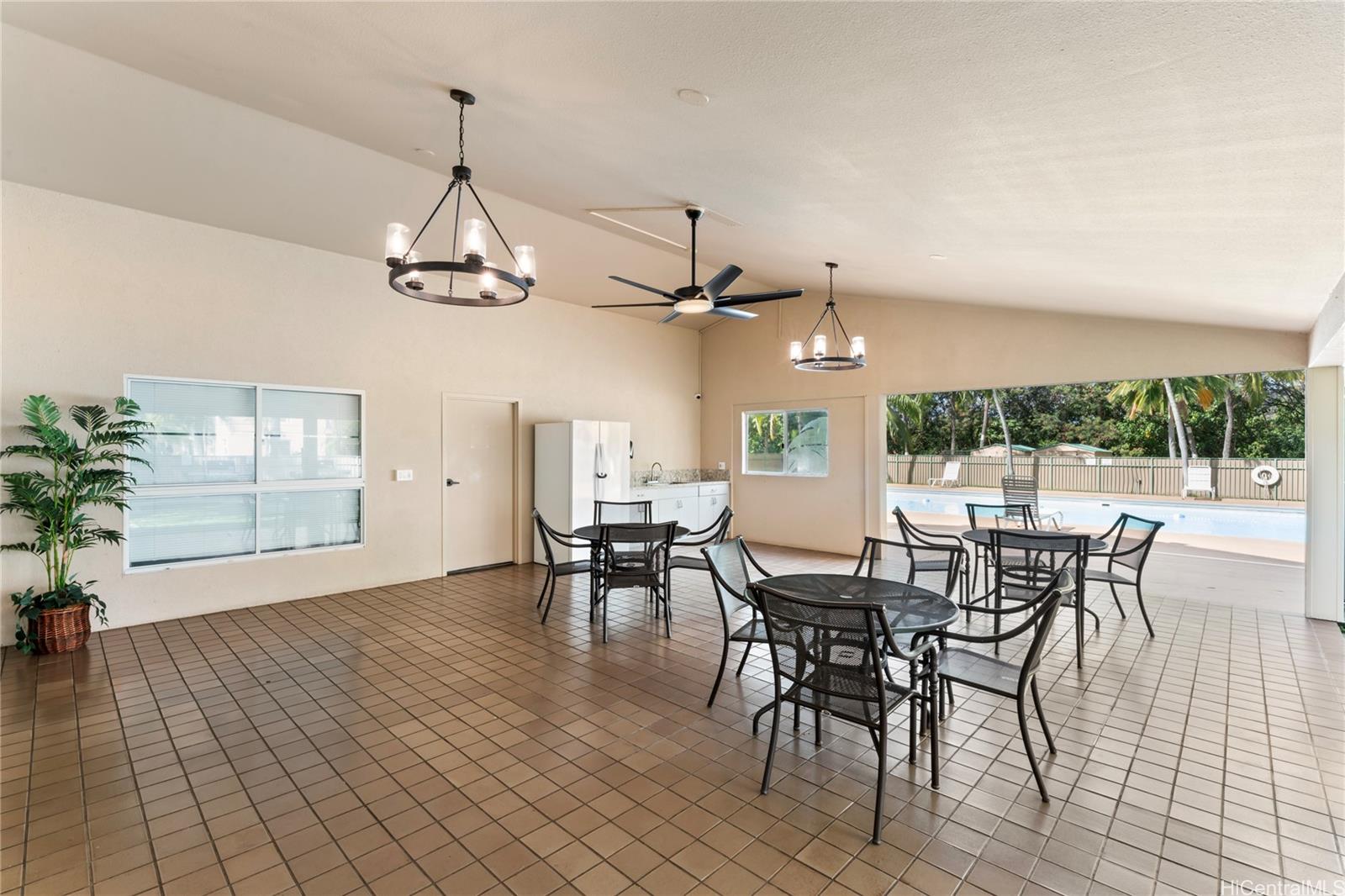 Country Club Village 5 condo # 206, Honolulu, Hawaii - photo 22 of 25