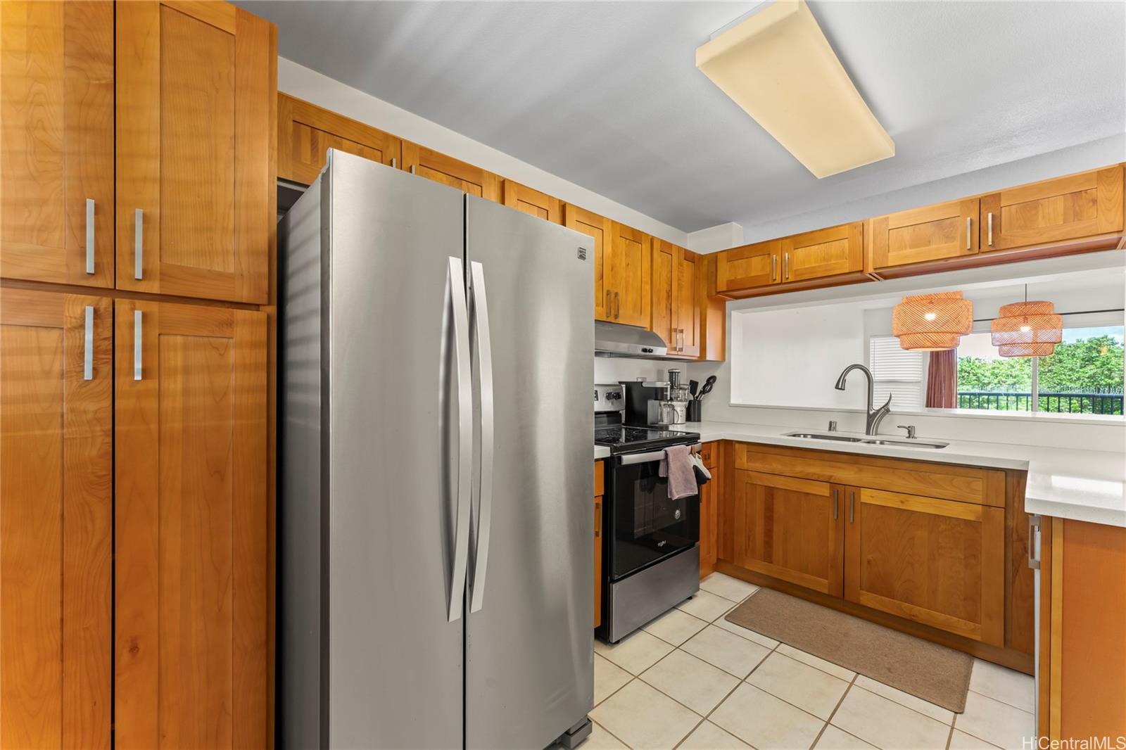 Country Club Village 5 condo # 206, Honolulu, Hawaii - photo 4 of 25