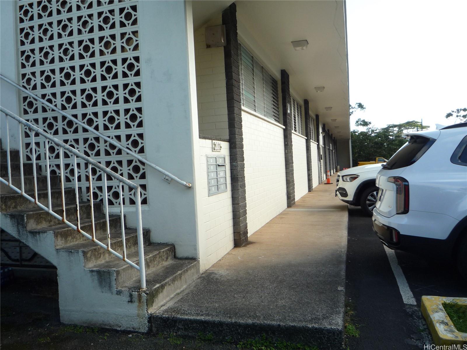 3075 Kalihi Street Honolulu Oahu commercial real estate photo14 of 20