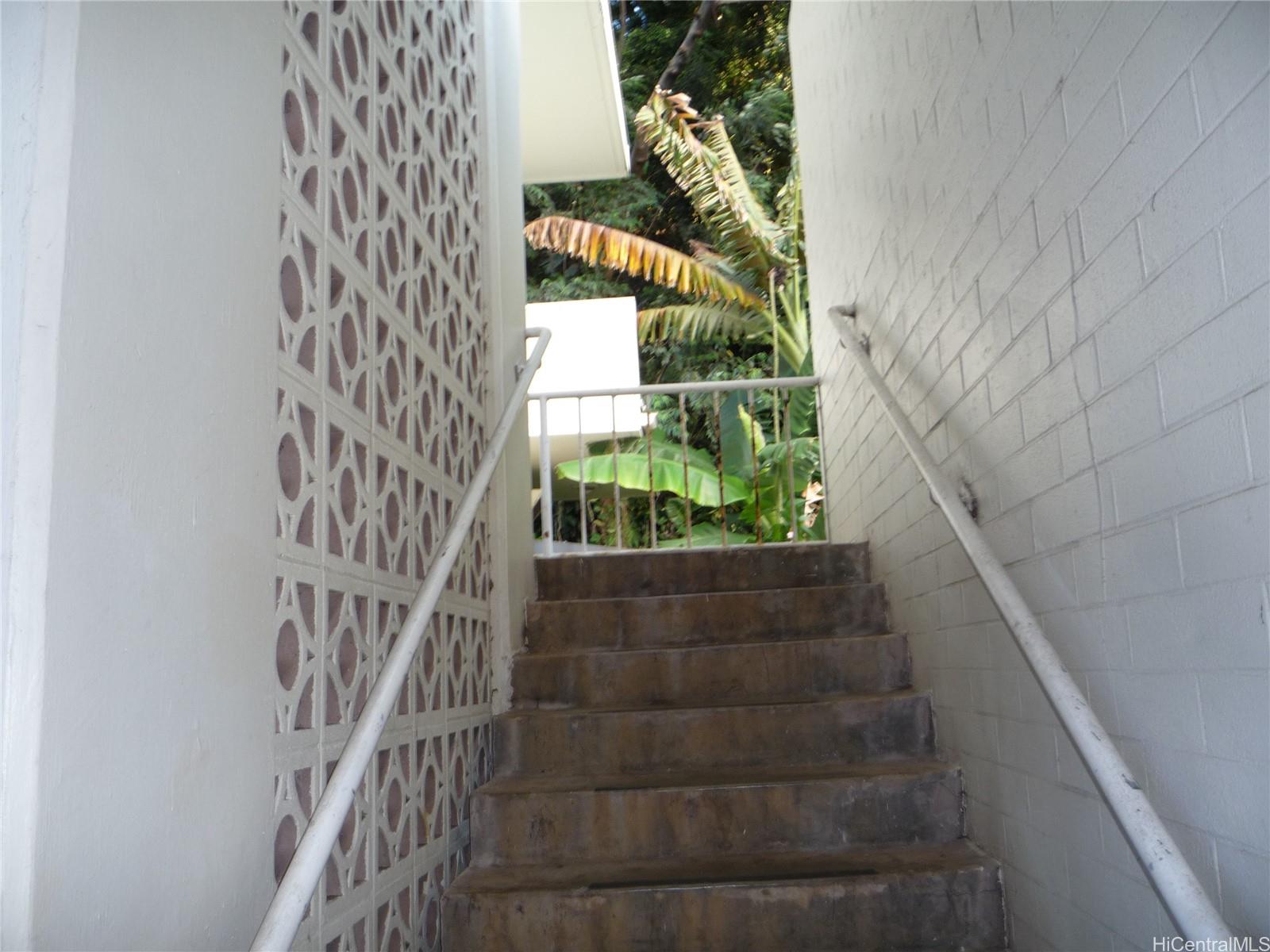 3075 Kalihi Street Honolulu Oahu commercial real estate photo16 of 20