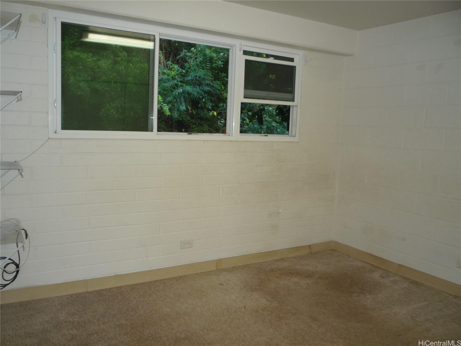 3075 Kalihi Street Honolulu Oahu commercial real estate photo8 of 20