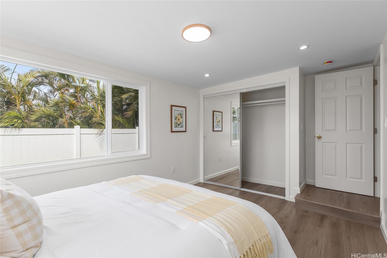 308  Hanakoa Street Koko Head Terrace, Hawaii Kai home - photo 16 of 25