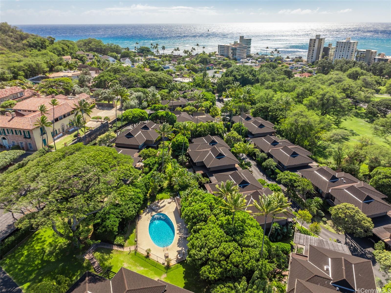 3086  La Pietra Circle Diamond Head, Diamond Head home - photo 22 of 23