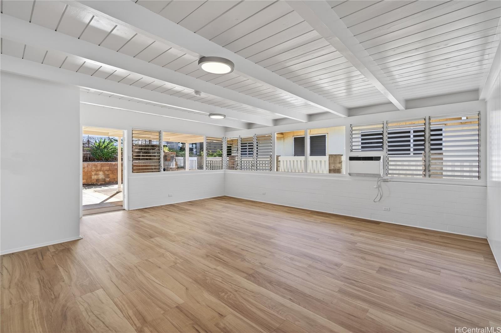 309  Hanakapiai Street Koko Head Terrace, Hawaii Kai home - photo 11 of 22