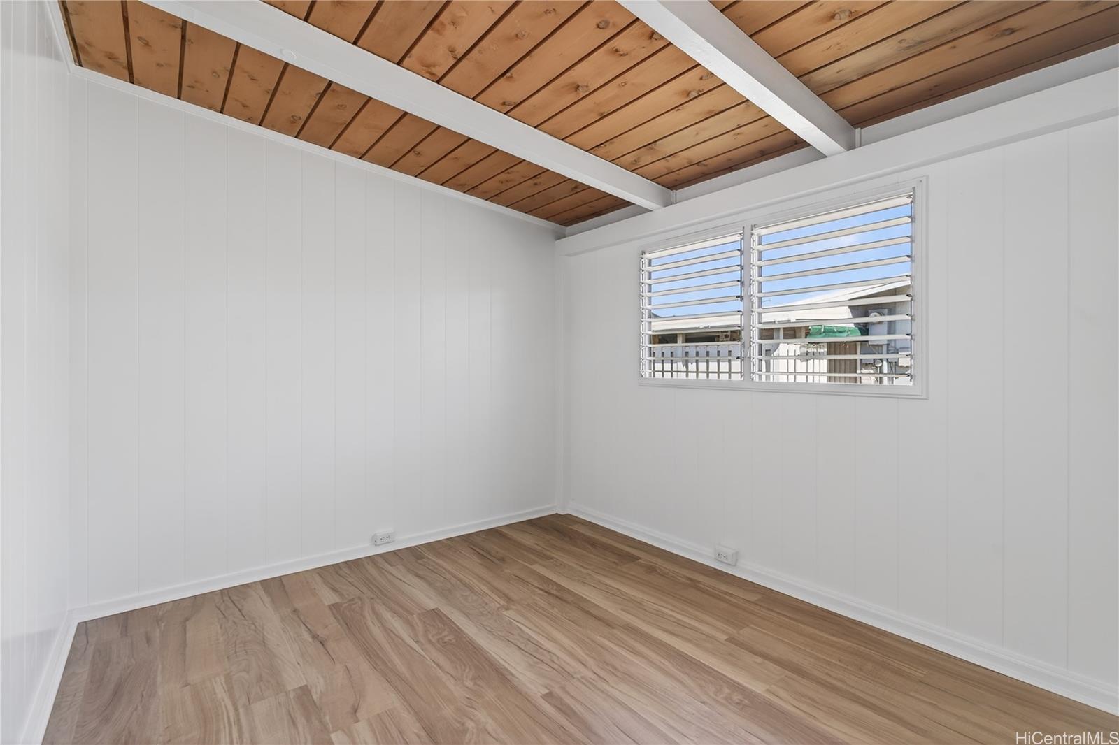 309  Hanakapiai Street Koko Head Terrace, Hawaii Kai home - photo 17 of 22