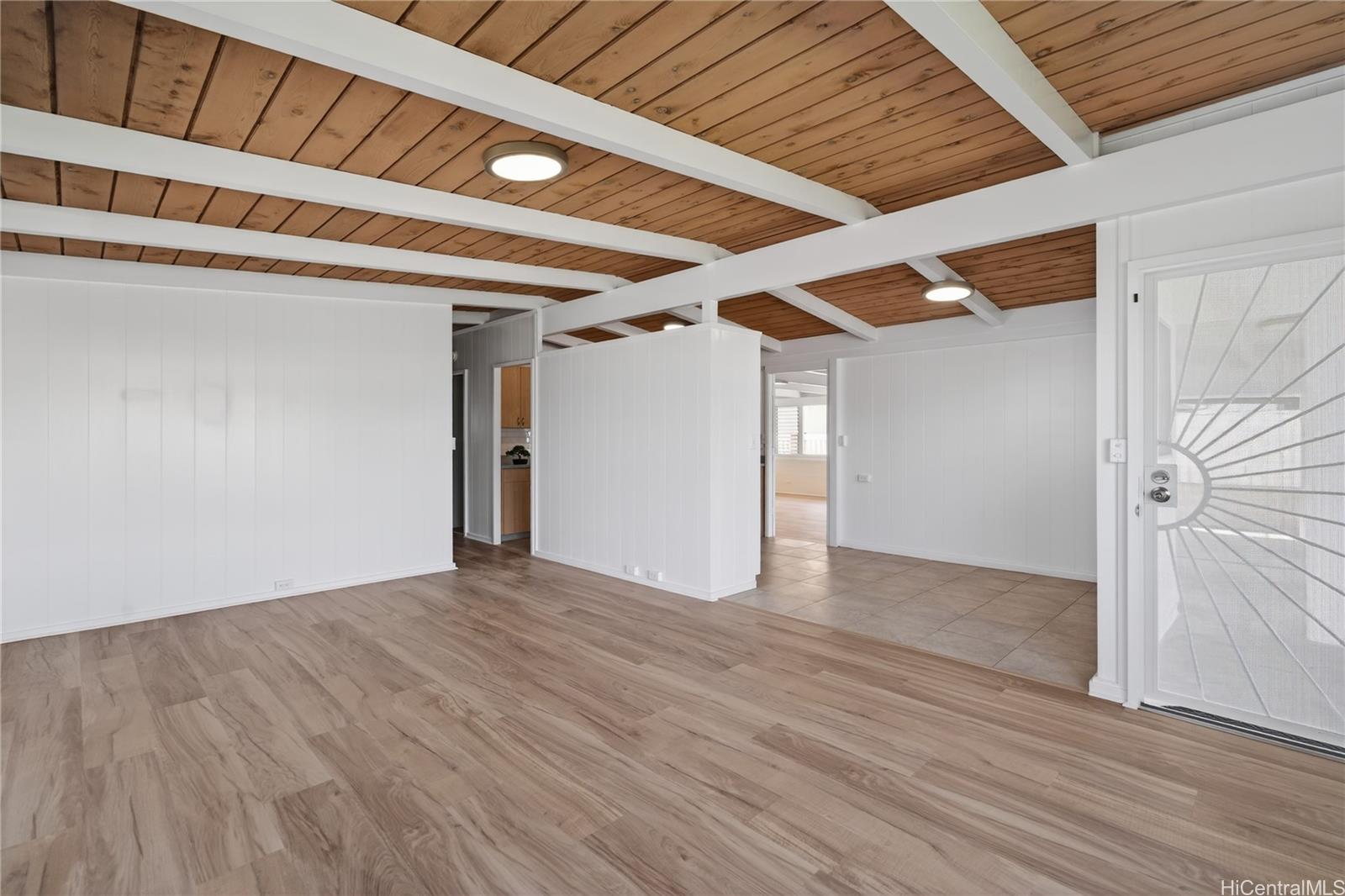 309  Hanakapiai Street Koko Head Terrace, Hawaii Kai home - photo 5 of 22