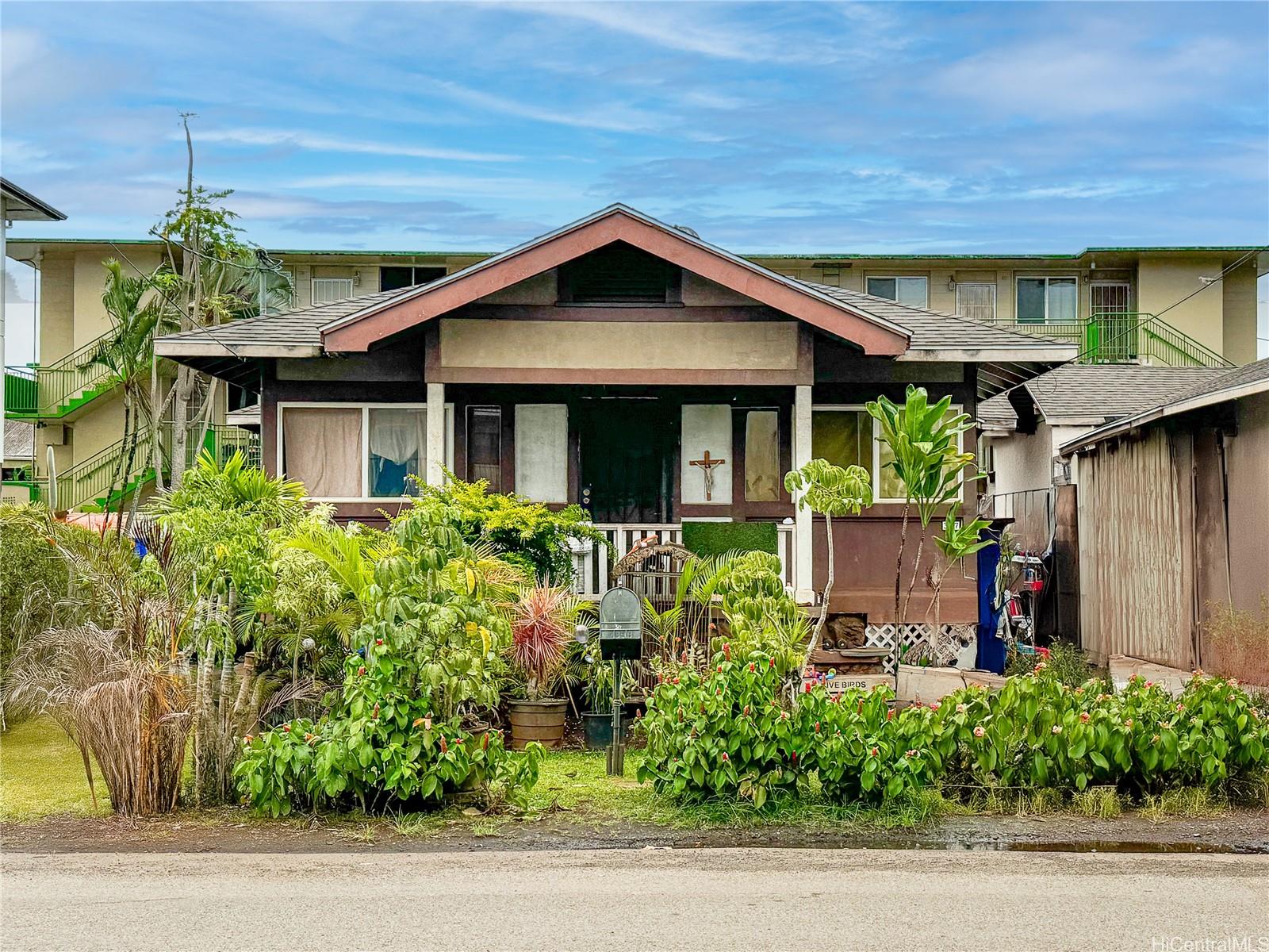 309 Olive Ave WAHIAWA - Multi-family - photo 3 of 4