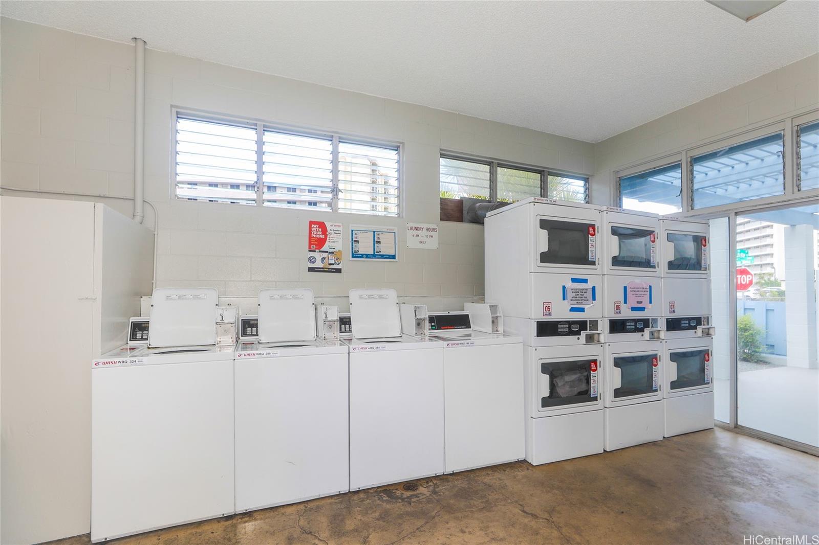 Kamaaina Hale condo # 204, Honolulu, Hawaii - photo 13 of 16