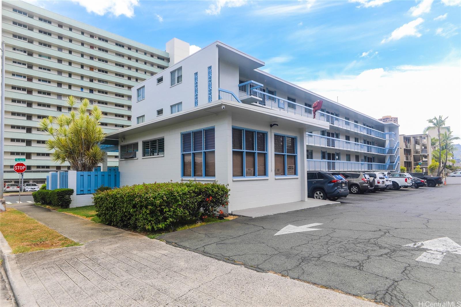 Kamaaina Hale condo # 204, Honolulu, Hawaii - photo 15 of 16