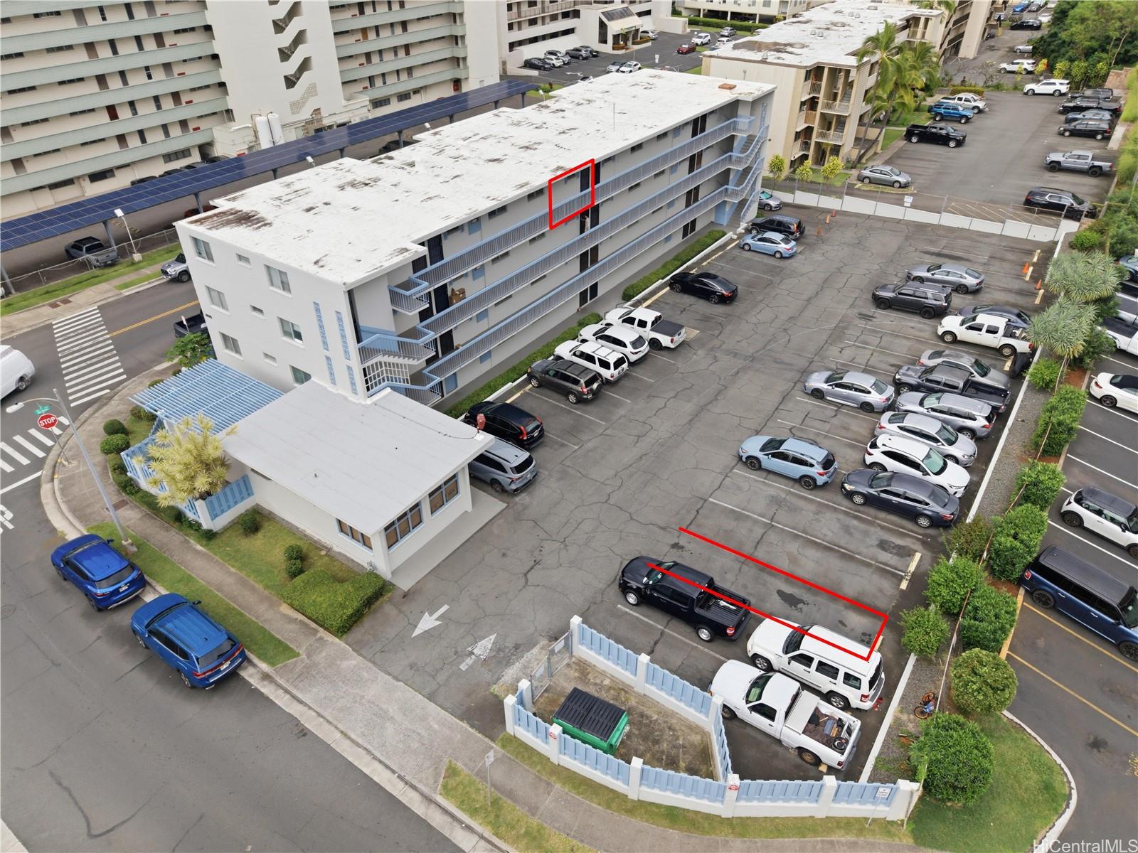 Kamaaina Hale condo # 403, Honolulu, Hawaii - photo 12 of 17