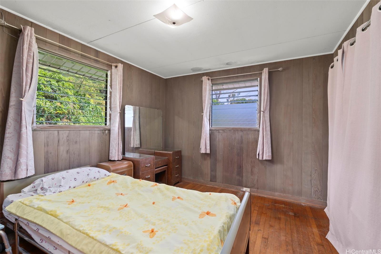 3095  Numana Road Kalihi Valley, Honolulu home - photo 5 of 14