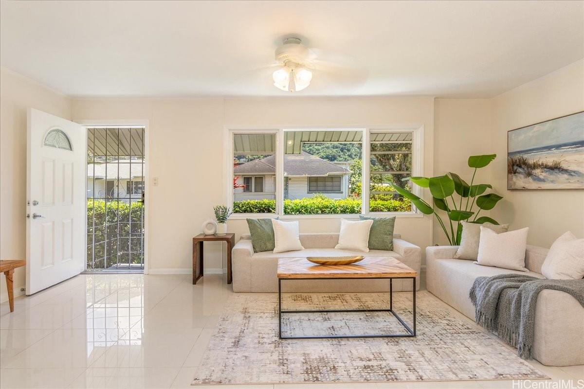 3098  Manoa Road Manoa Area, Honolulu home - photo 15 of 25