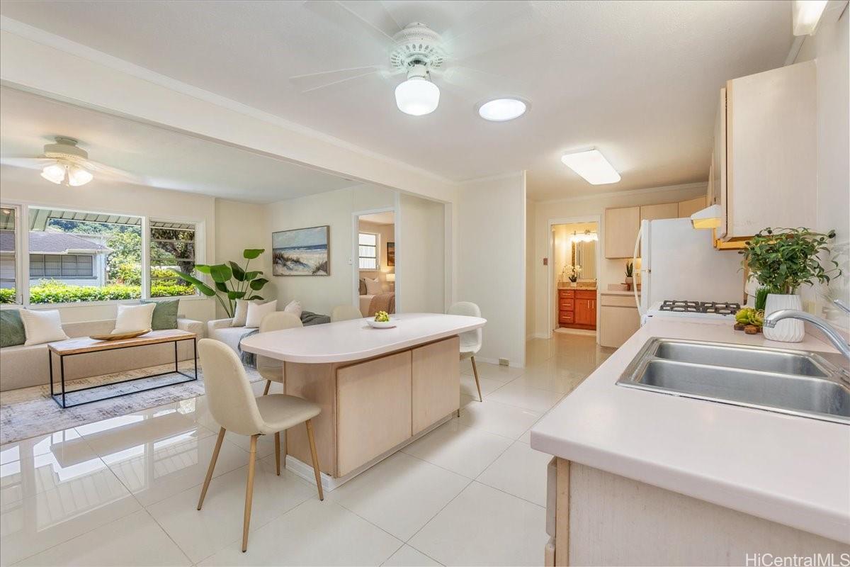 3098  Manoa Road Manoa Area, Honolulu home - photo 16 of 25