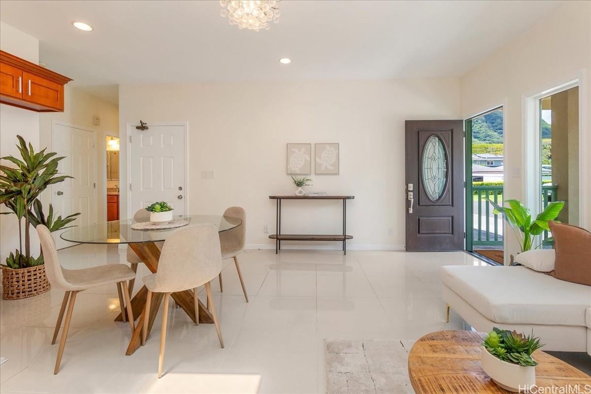 3098  Manoa Road Manoa Area, Honolulu home - photo 6 of 25