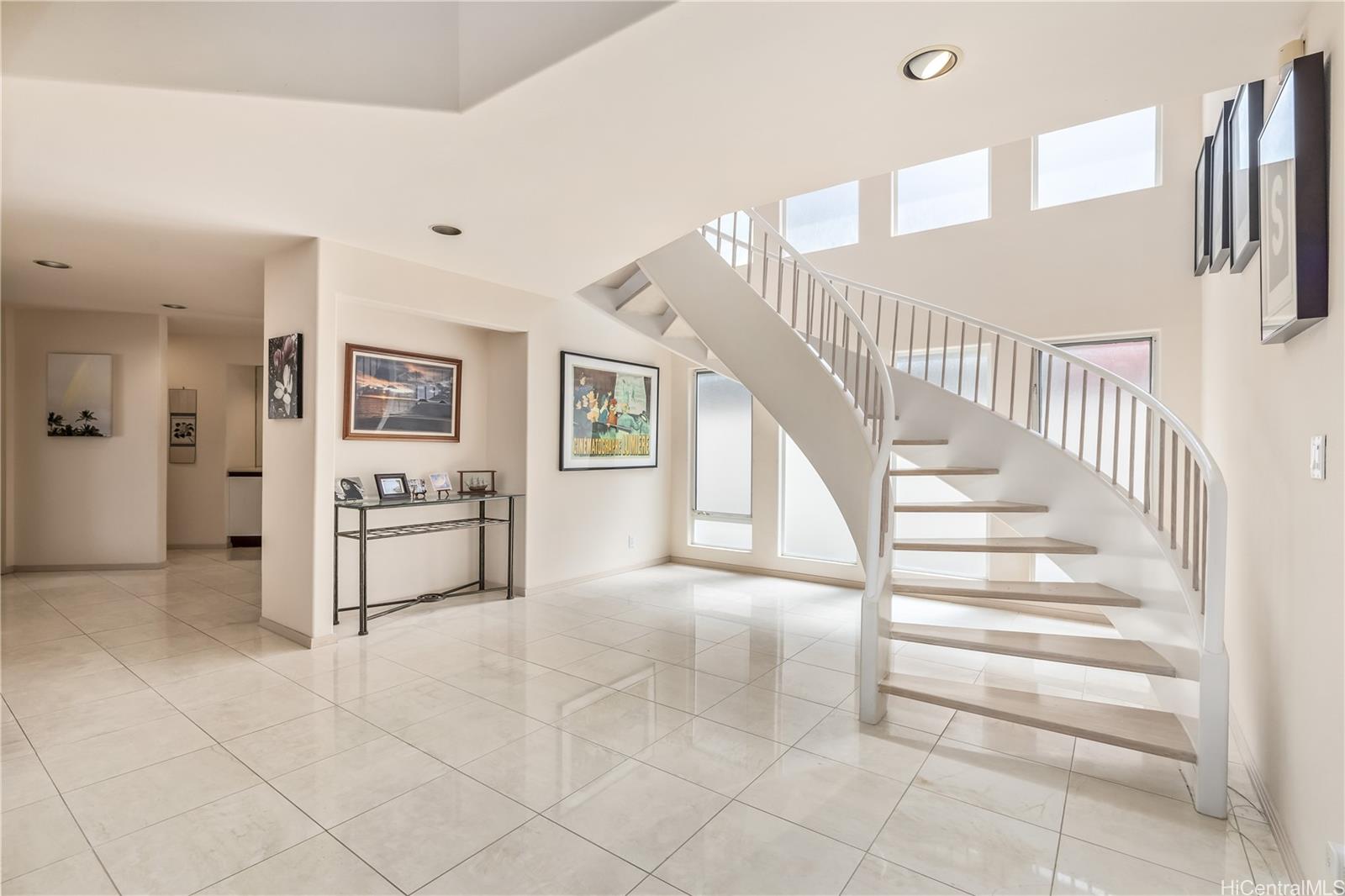 31  Poipu Drive Koko Kai, Hawaii Kai home - photo 14 of 25