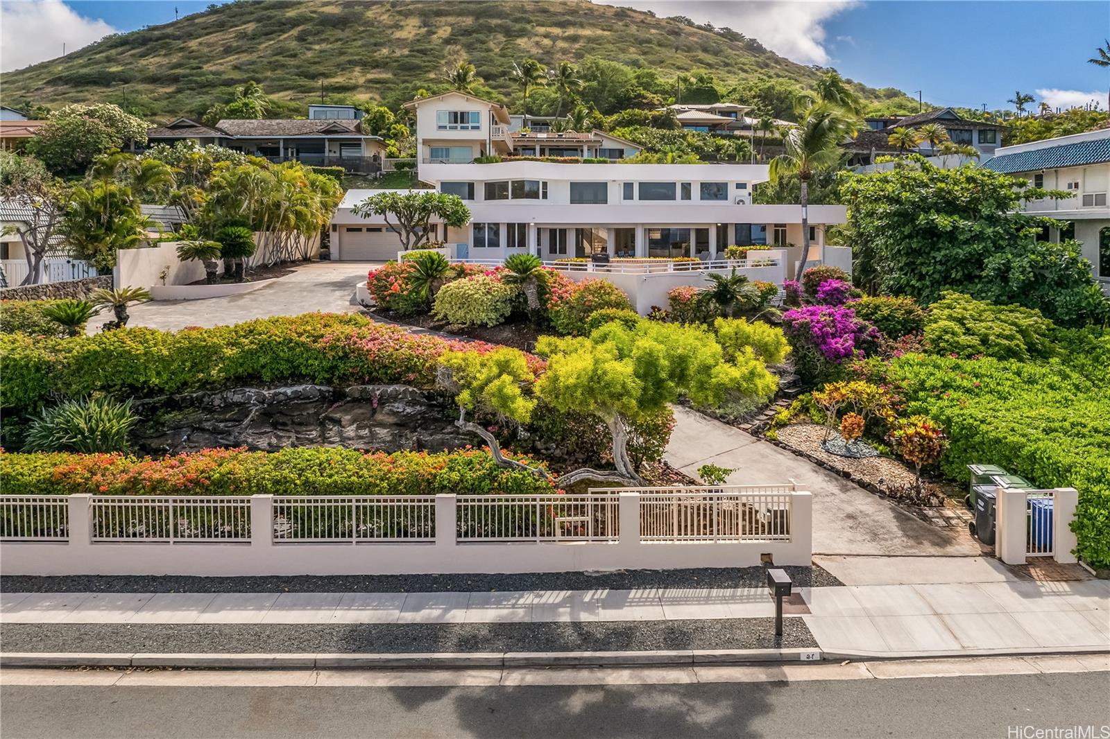 31  Poipu Drive Koko Kai, Hawaii Kai home - photo 19 of 25