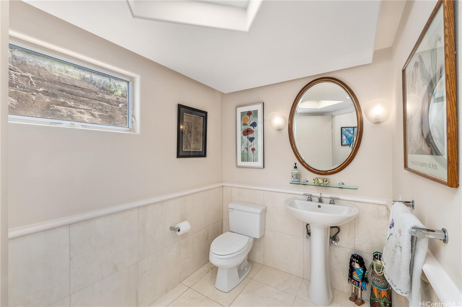 31  Poipu Drive Koko Kai, Hawaii Kai home - photo 22 of 25