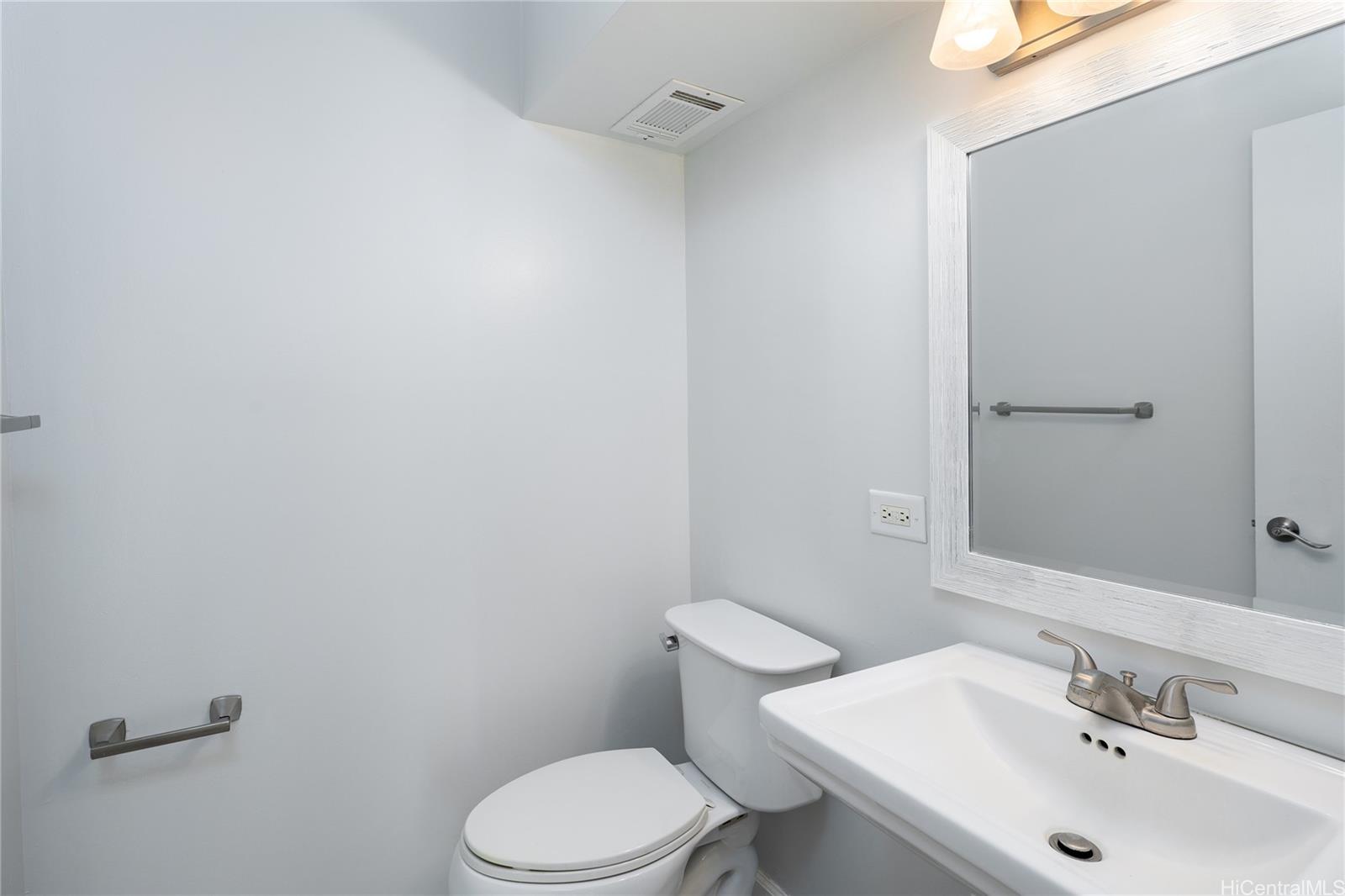 3103 Pualei Circle Honolulu - Rental - photo 11 of 22