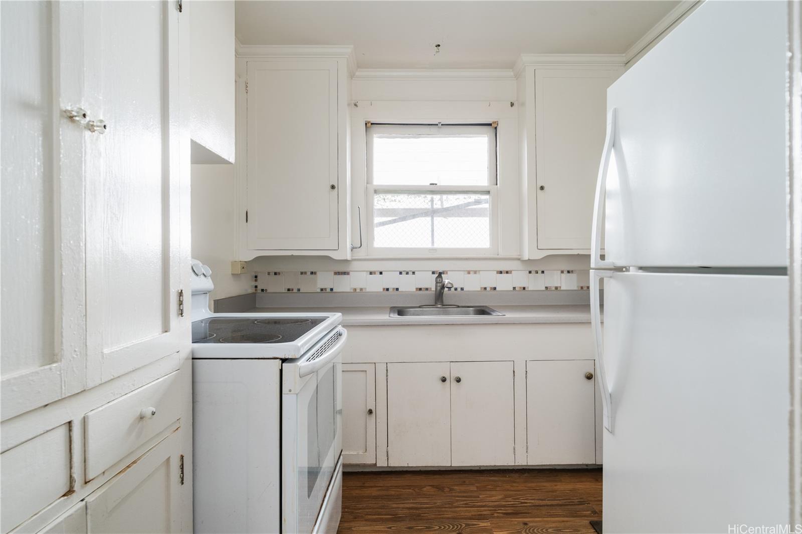 3110  Waialae Ave Palolo, Diamond Head home - photo 15 of 23