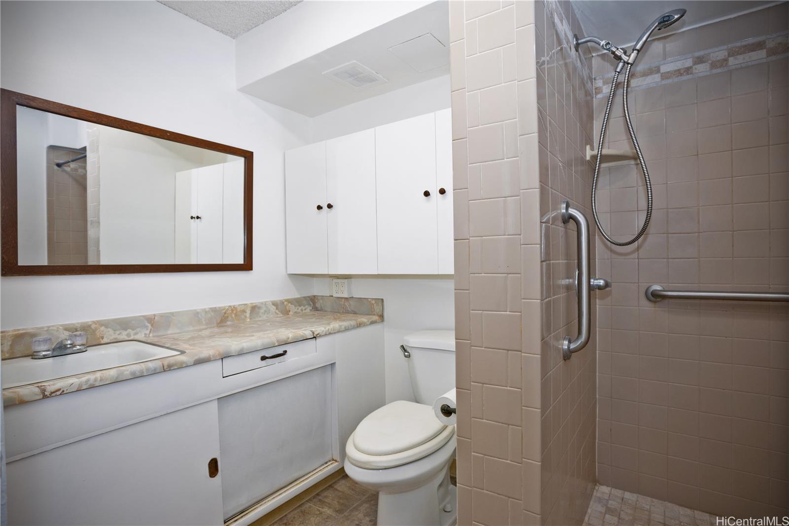 Hale Pua Lei condo # 101, Honolulu, Hawaii - photo 11 of 20