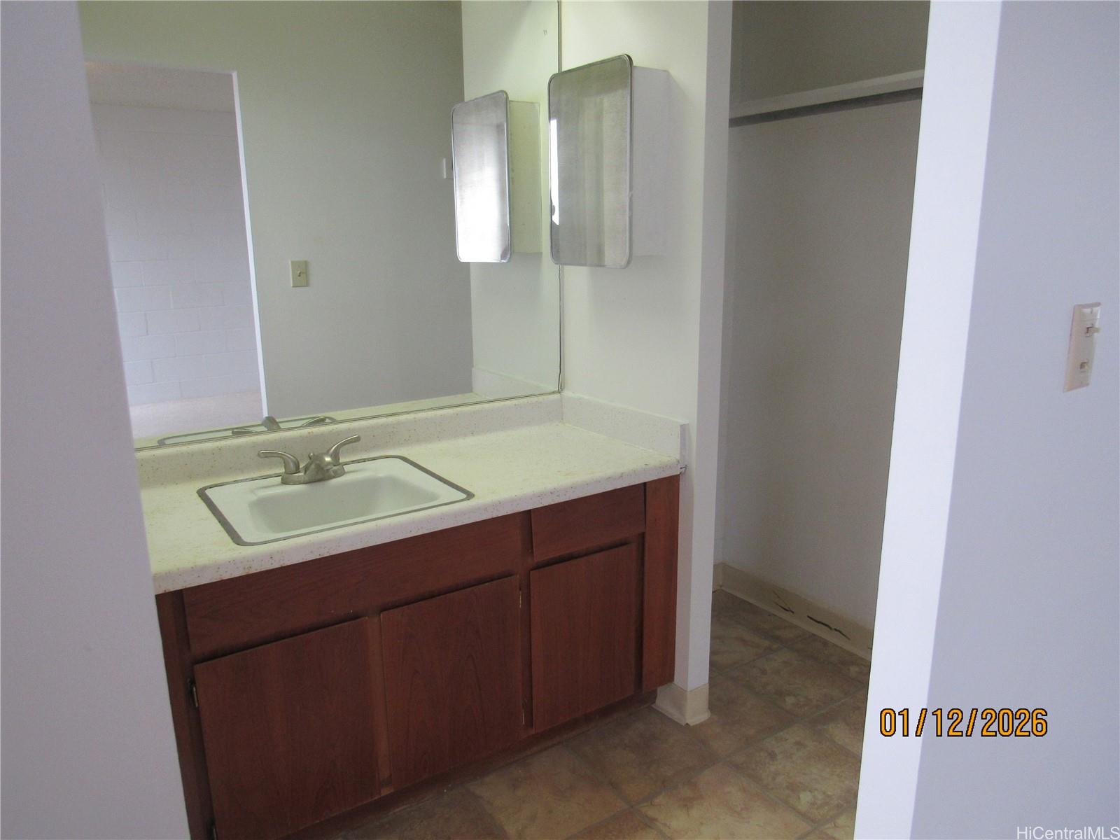 3112 Brokaw St Honolulu - Rental - photo 9 of 10