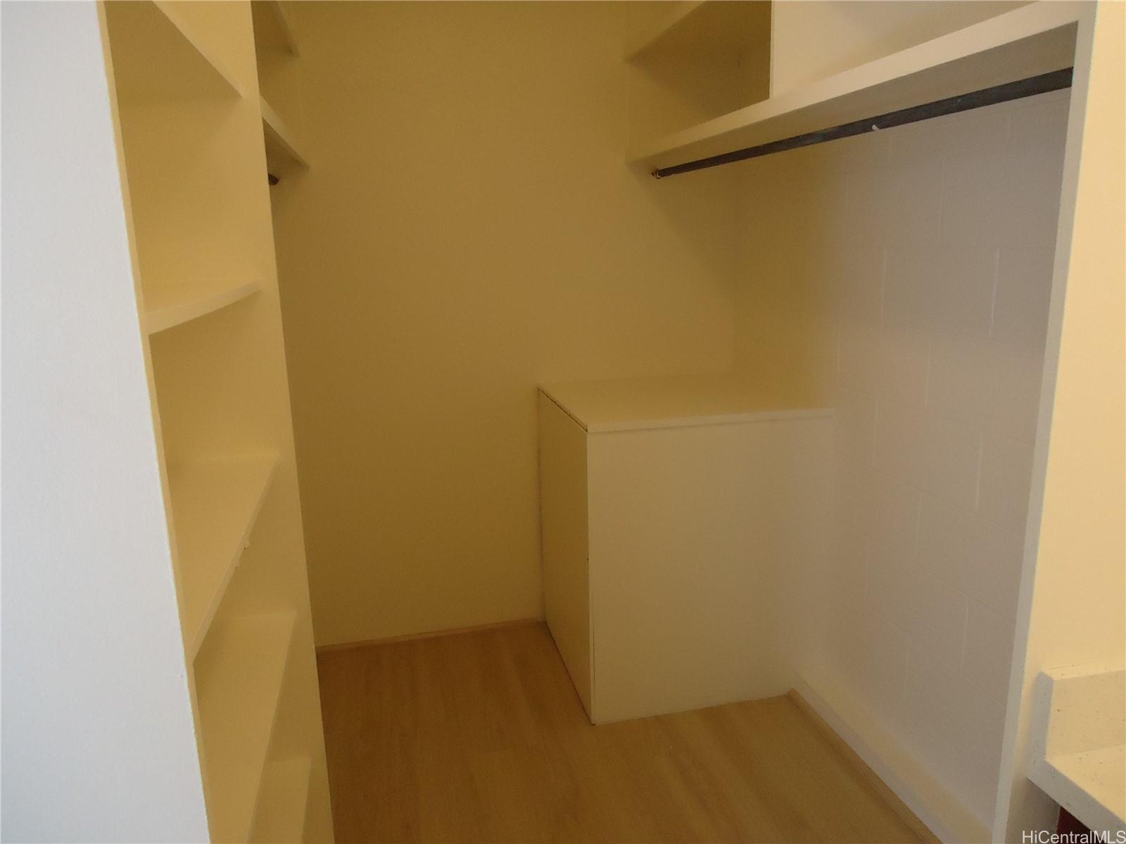 3114 Waialae Ave Honolulu - Rental - photo 9 of 15