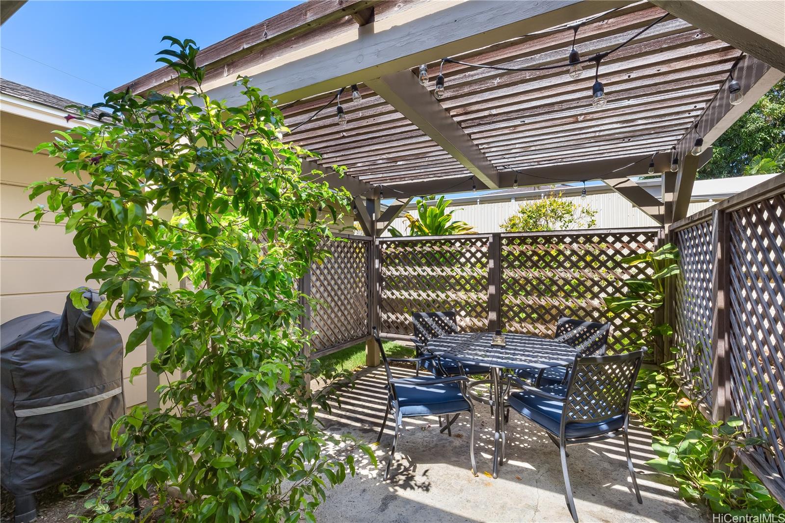 3115 Kaunaoa Street Honolulu - Multi-family - photo 21 of 25