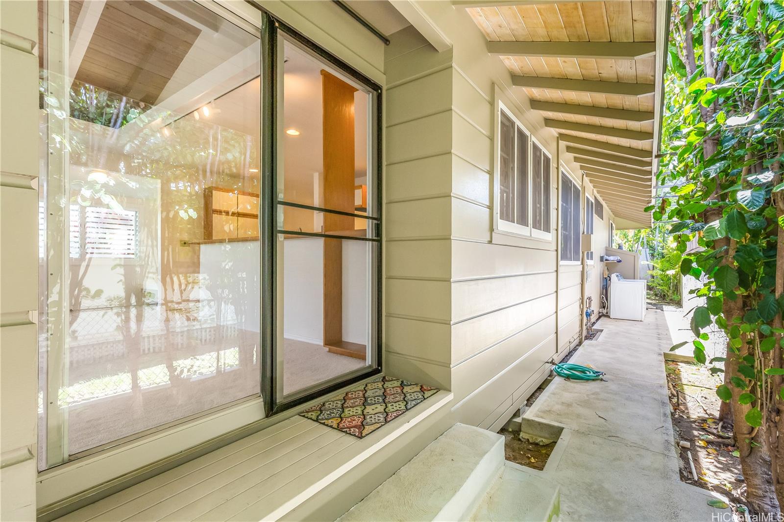 3115 Kaunaoa Street Honolulu - Multi-family - photo 24 of 25
