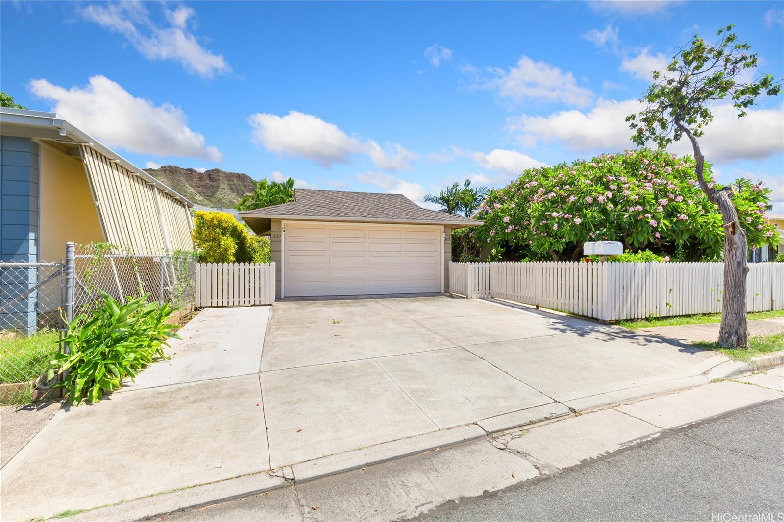 3115 Kaunaoa Street Honolulu - Multi-family - photo 5 of 25