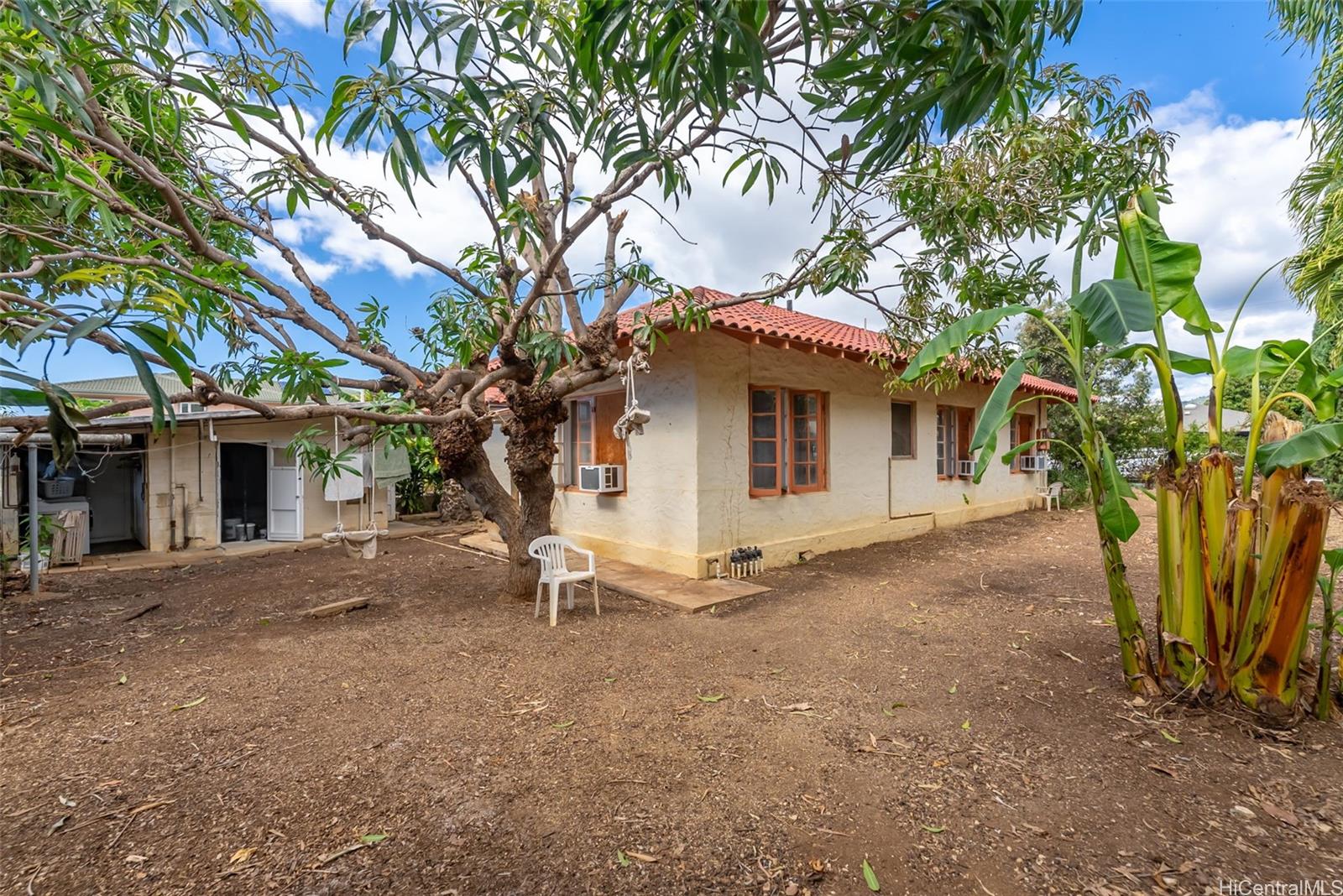 3115  Makini Street Kapahulu, Diamond Head home - photo 20 of 25