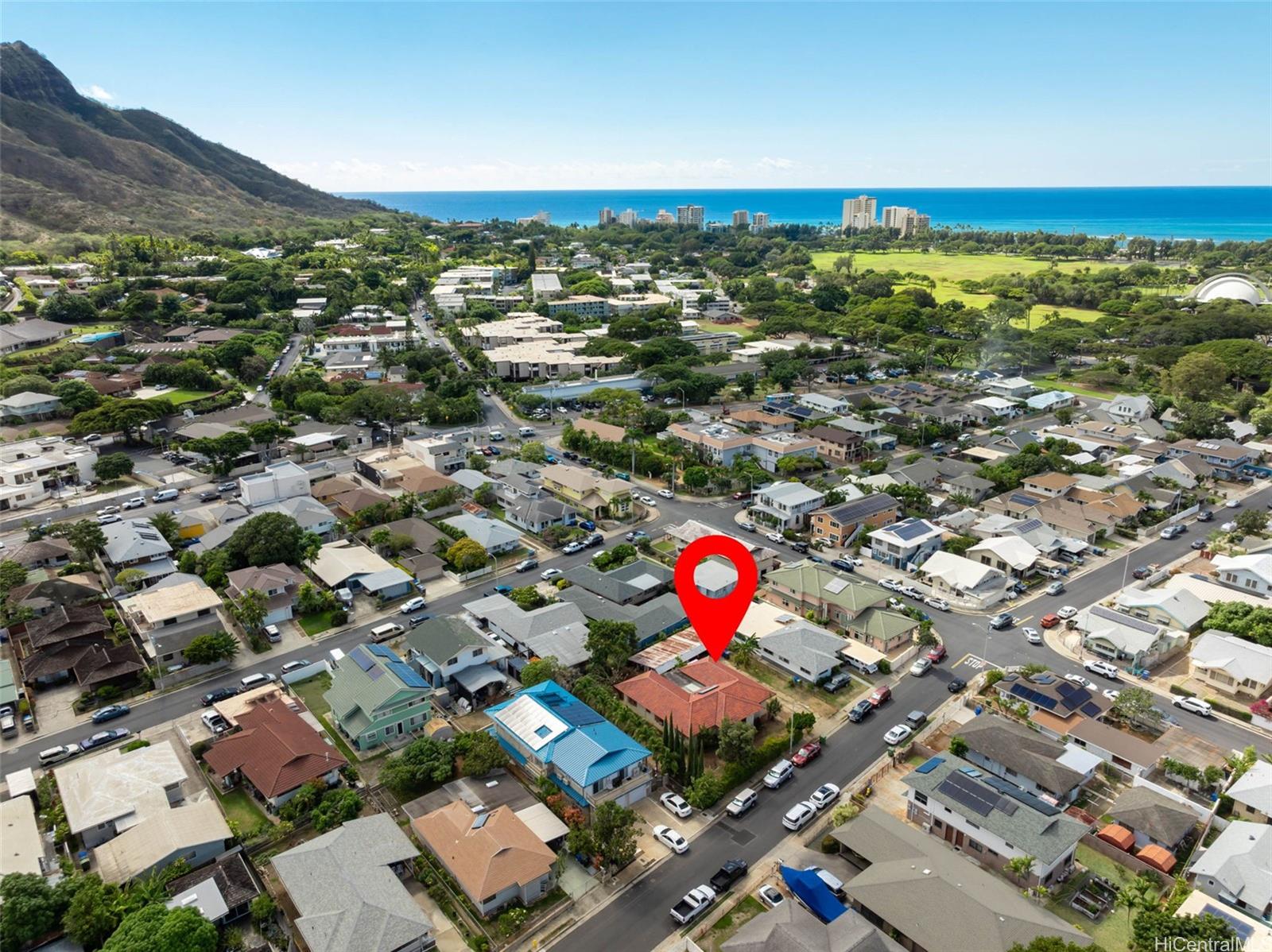 3115  Makini Street Kapahulu, Diamond Head home - photo 23 of 25