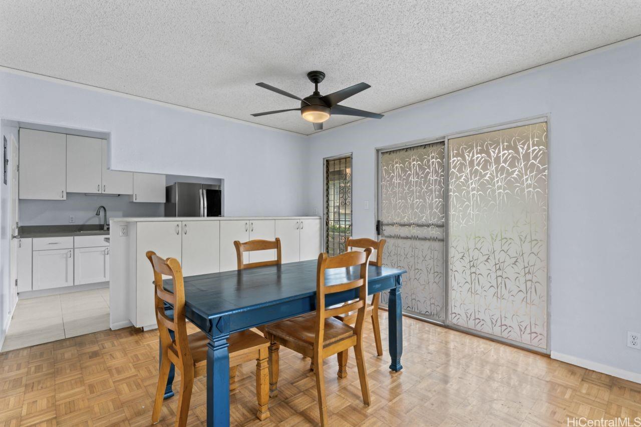 3117  Hunter Street Kapahulu, Diamond Head home - photo 12 of 25