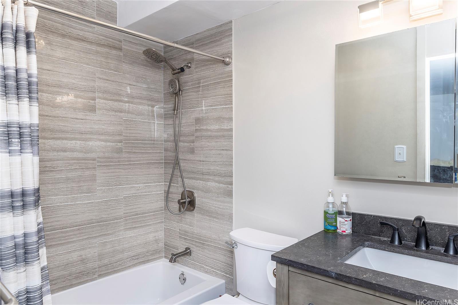 3121 Ala Ilima Street Honolulu - Rental - photo 5 of 7