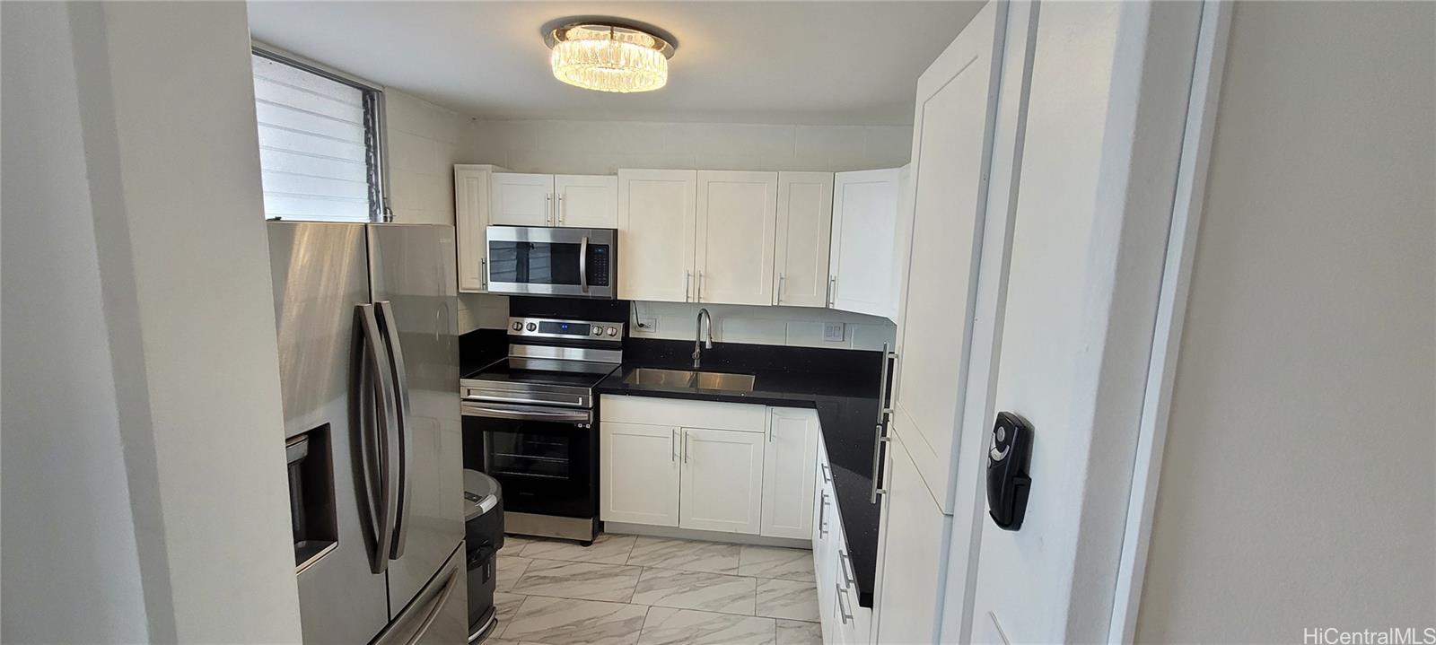 3121 Ala Ilima Street Honolulu - Rental - photo 2 of 15