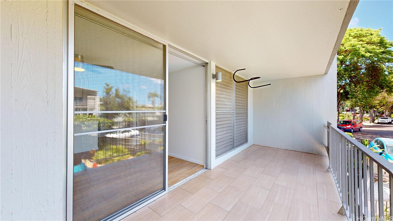 Diamond Head Terrace condo # 22, Honolulu, Hawaii - photo 11 of 25