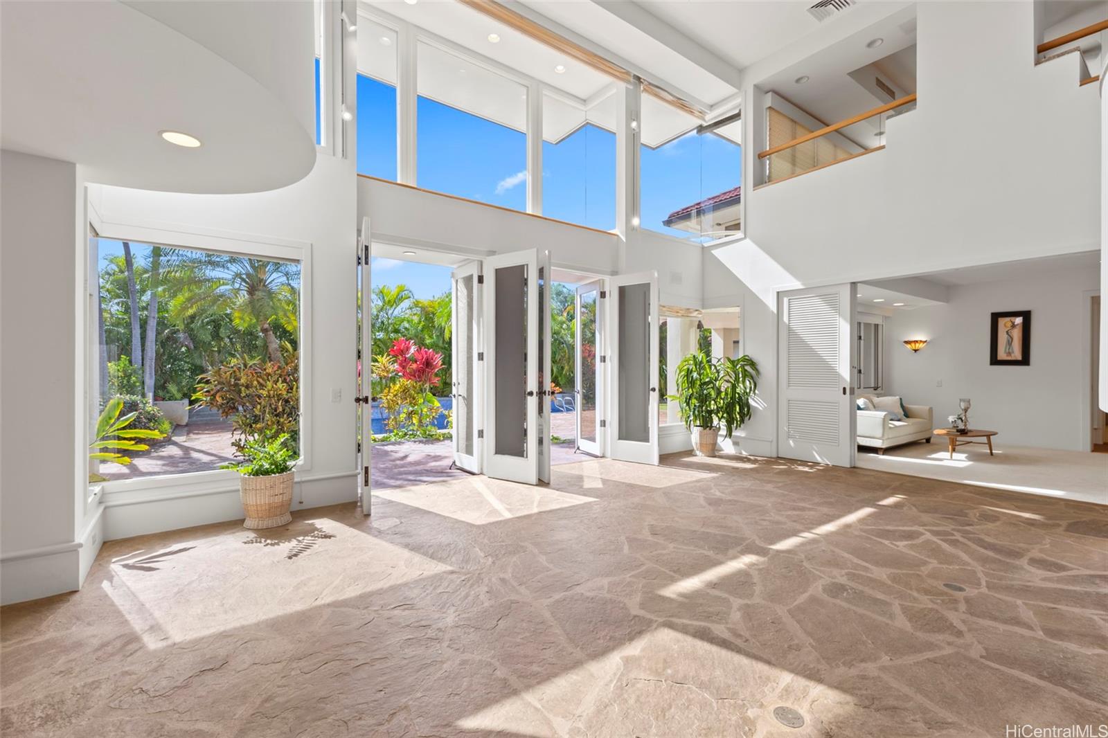 3124  Noela Drive Diamond Head, Diamond Head home - photo 19 of 25