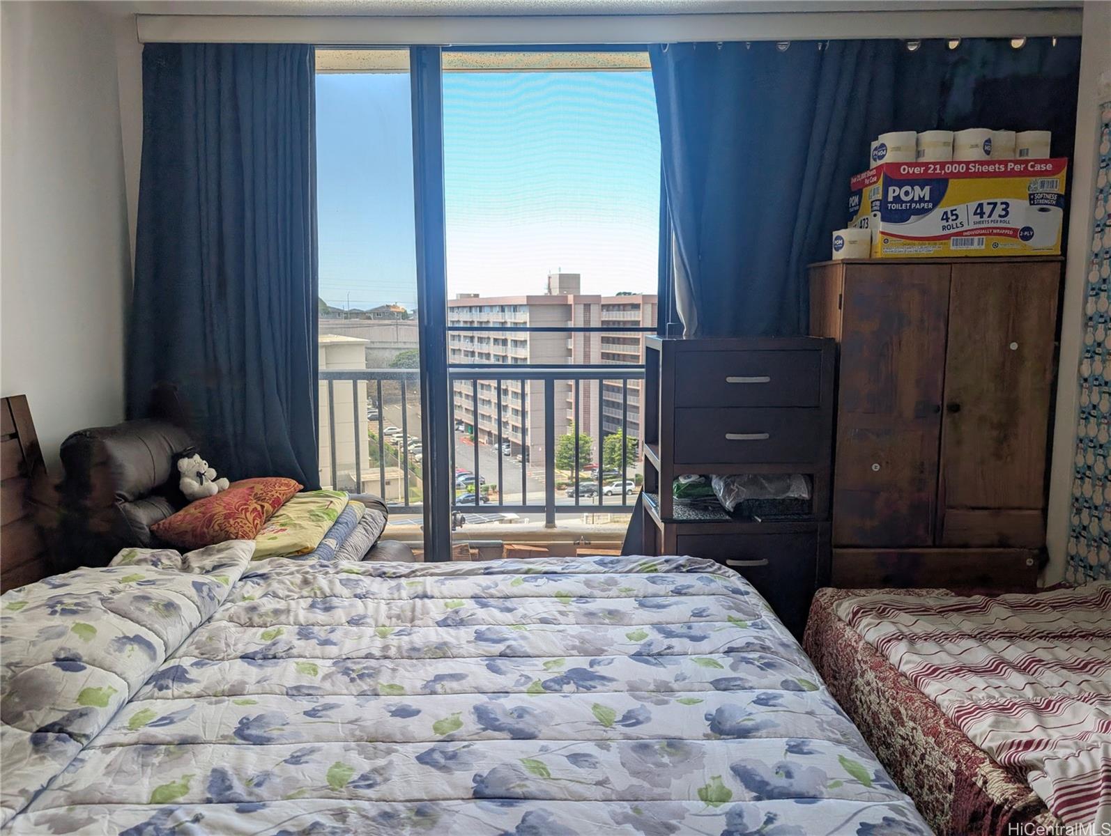 Horizon View Tower condo # 10C, Honolulu, Hawaii - photo 6 of 11